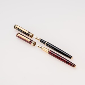Set stilou PICASSO 9902 cu călimară și etui, peniță placată cu aur de 22K